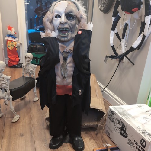 Halloween phantom face ripper - halloween,
