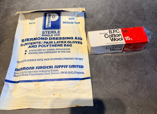 Vintage medical props 1990s - medical,