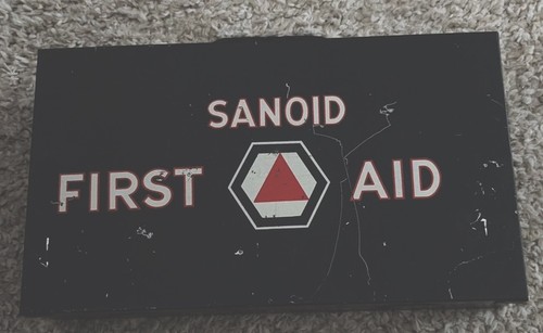 Vintage first aid kit - aid, sanoid