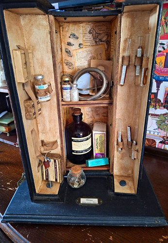 Vintage veterinary curiosity - vintage,