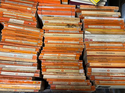 83x vintage paperback books - vintage,